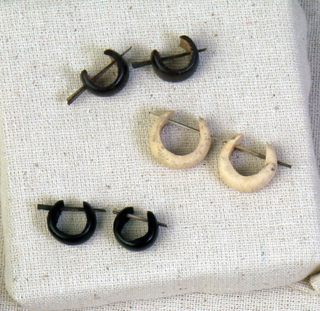 Blonde Coconut Cuff Earrings - Natural Artist